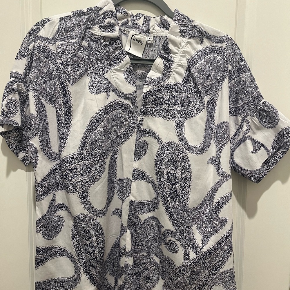 Finley Navy and White Paisley Blouse